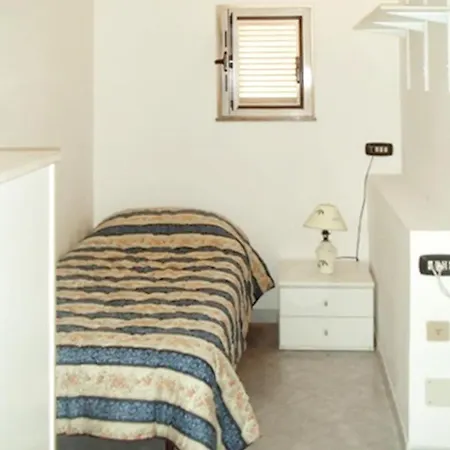 3 Bedrooms At 500 M Away From The Beach With Terrace And Wifi Terracina