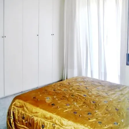 3 Bedrooms At 500 M Away From The Beach With Terrace And Wifi Apartment