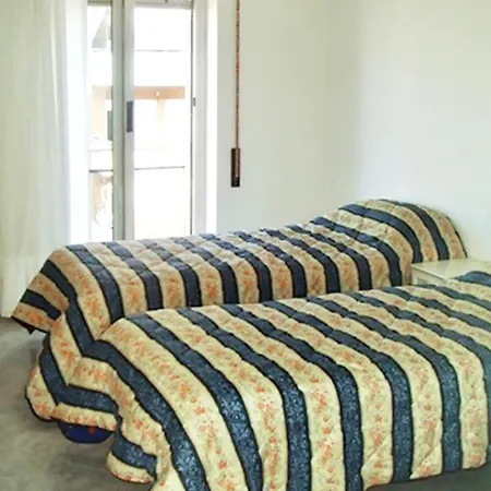 3 Bedrooms At 500 M Away From The Beach With Terrace And Wifi Apartment Terracina
