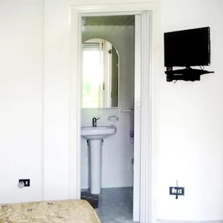 3 Bedrooms At 500 M Away From The Beach With Terrace And Wifi Apartment *