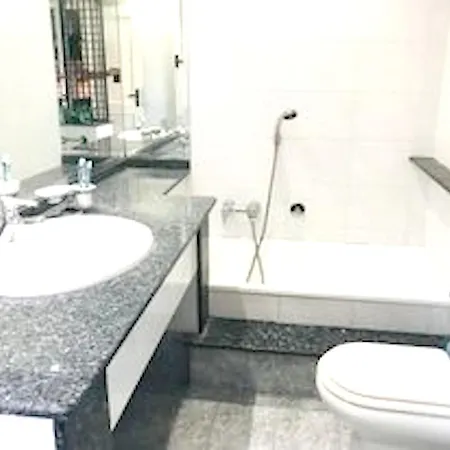 3 Bedrooms At 500 M Away From The Beach With Terrace And Wifi Terracina