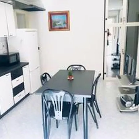 3 Bedrooms At 500 M Away From The Beach With Terrace And Wifi Apartment Terracina