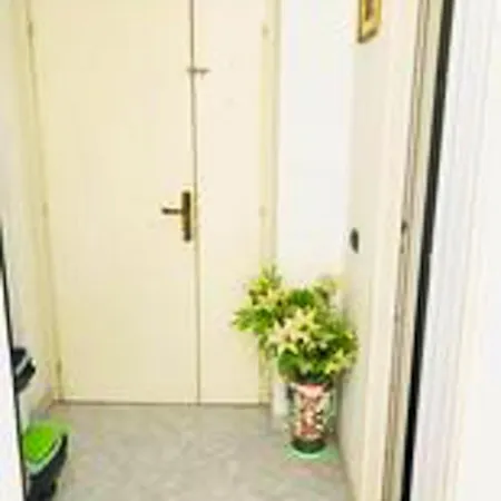 3 Bedrooms At 500 M Away From The Beach With Terrace And Wifi * Terracina